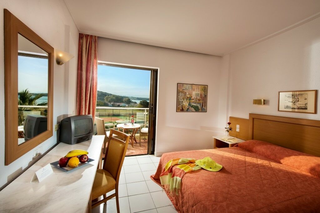 Aks Minoa Palace (Adults Only) كارتيروس المظهر الخارجي الصورة